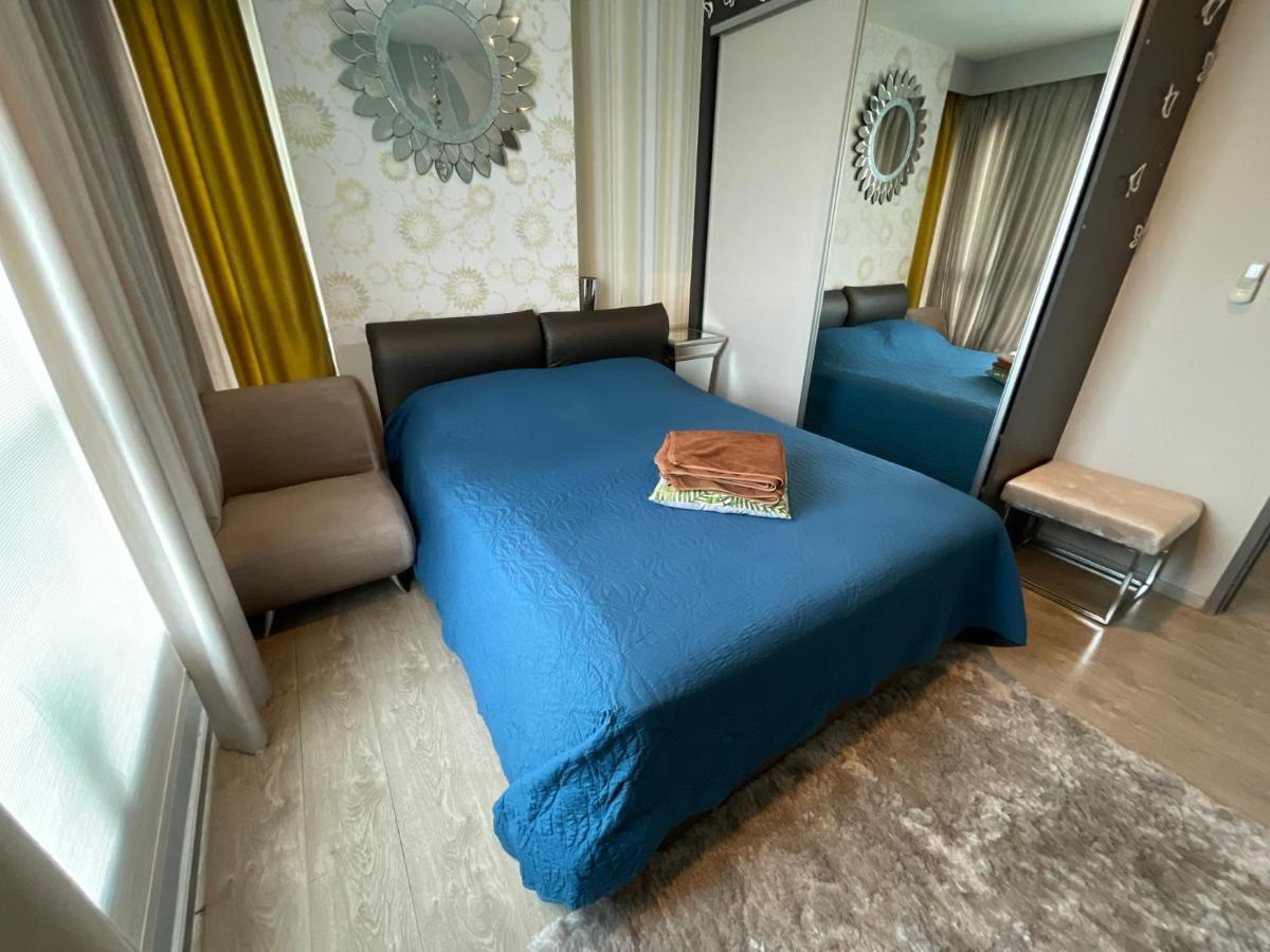 The Base Deluxe Kingsize Apartment Патая Екстериор снимка