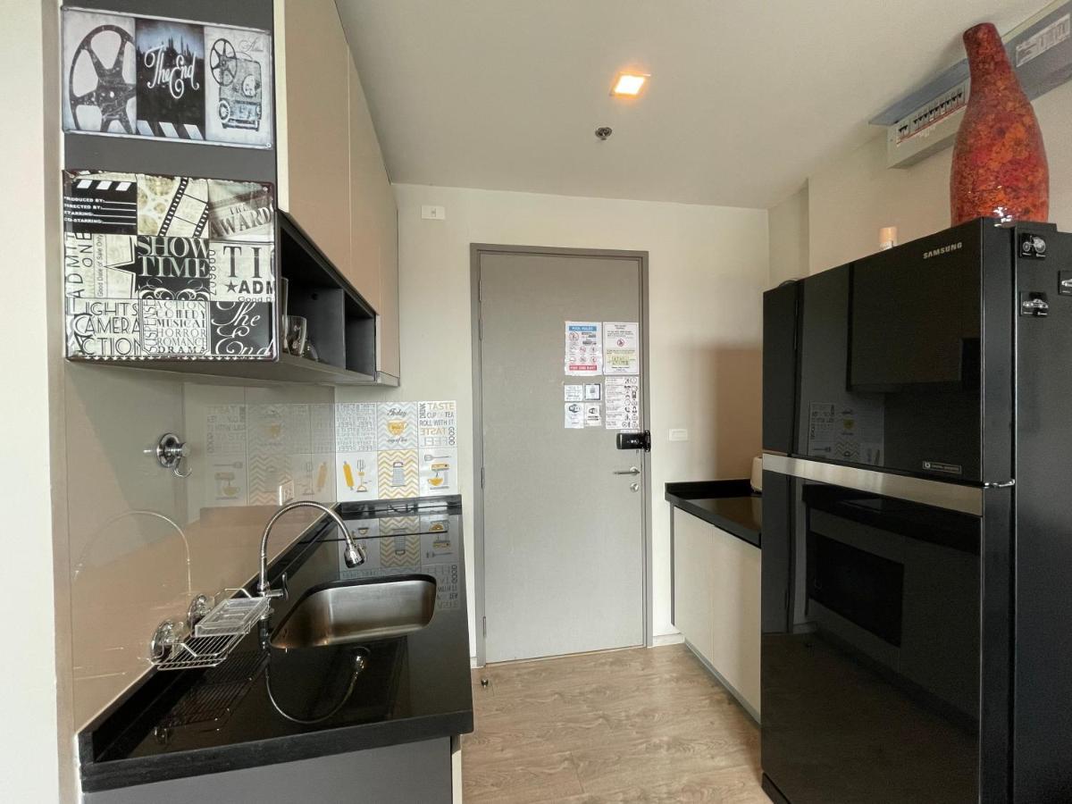 The Base Deluxe Kingsize Apartment Патая Екстериор снимка