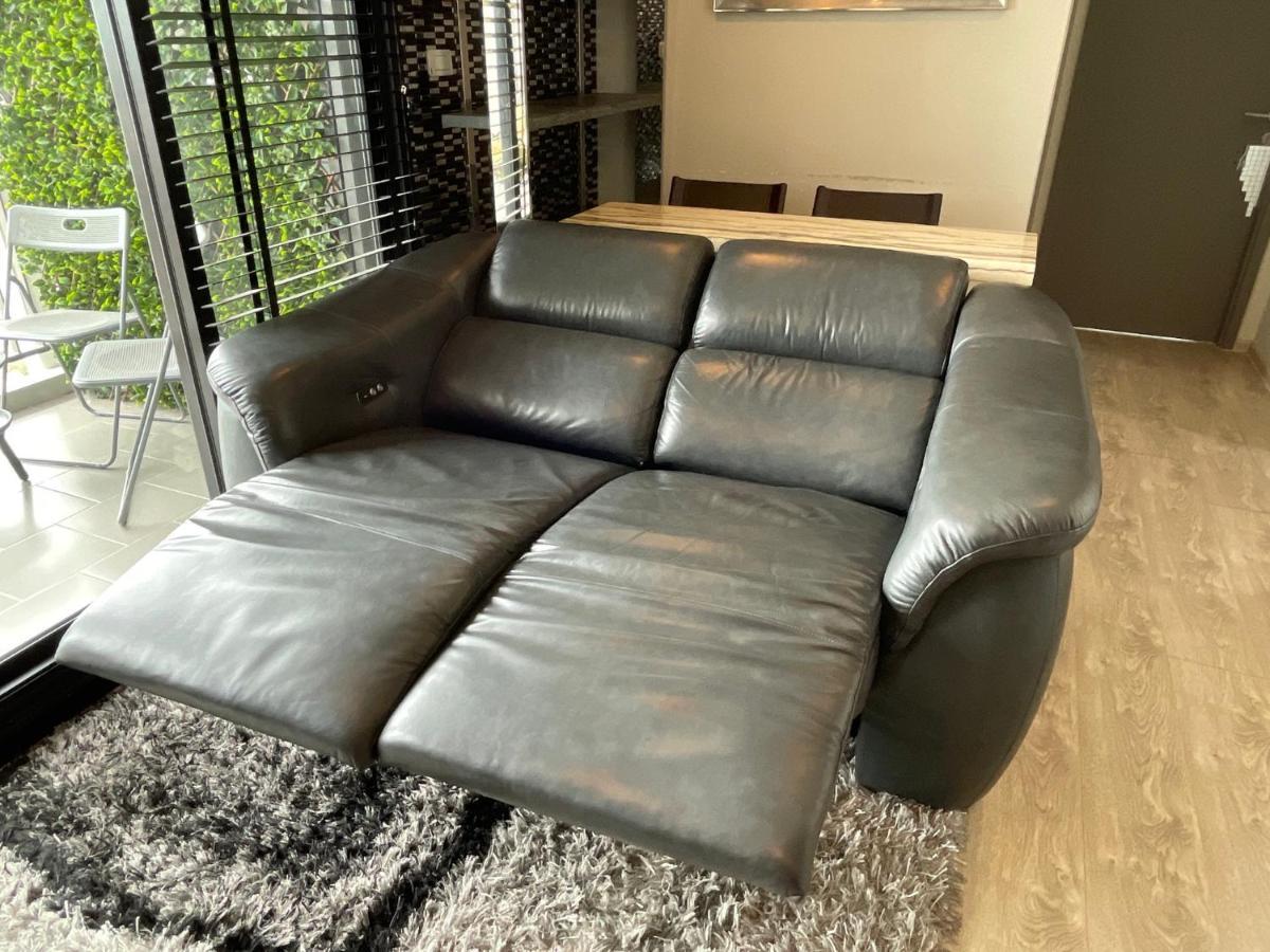 The Base Deluxe Kingsize Apartment Патая Екстериор снимка